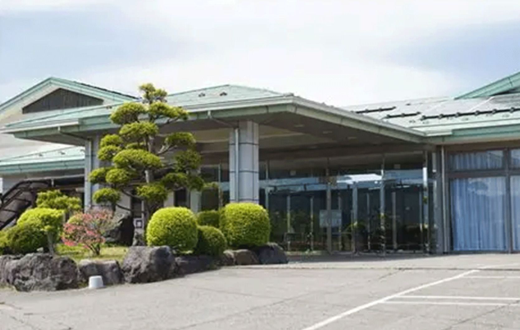 フジサワセレモニー　西町会館０２