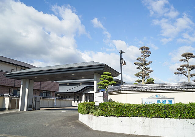前原斎場1
