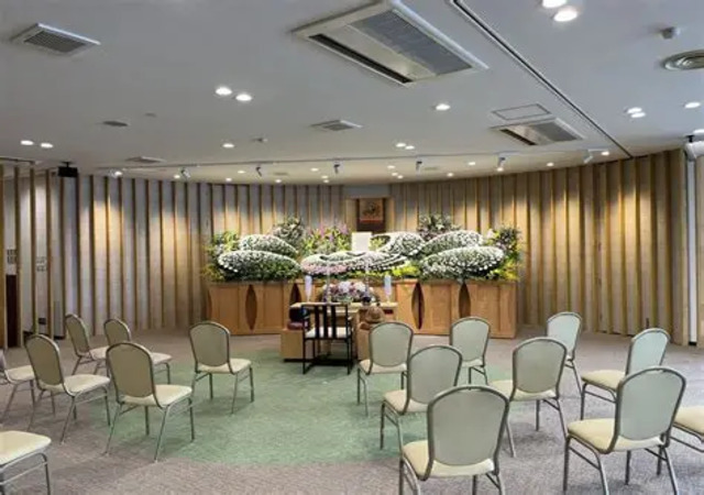 ファミリーホール四季 本館2階